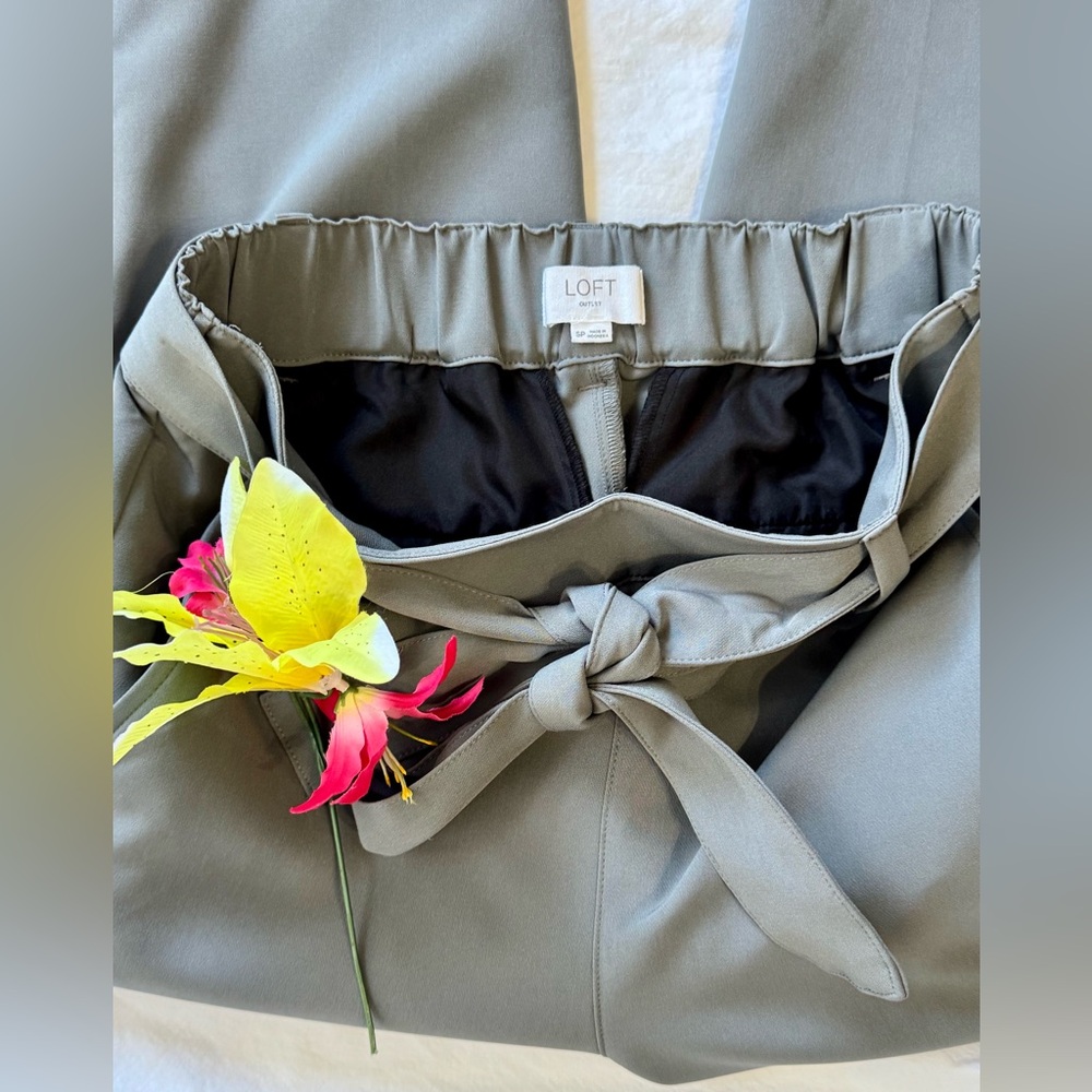 Worn once! Loft paper bag style pants! - Picture 13 of 16